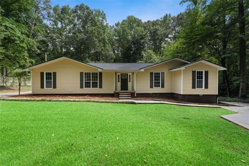 419 Marcella Avenue, Sharpsburg, GA 30277 - #1