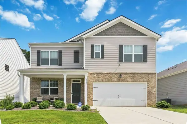 8293 Bluewater Drive, Fairburn, GA 30213