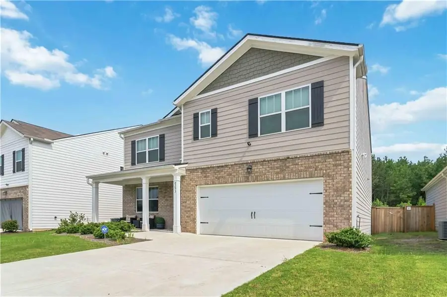 8293 Bluewater Drive, Fairburn, GA 30213 - #2