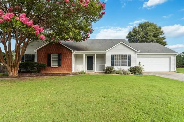 1672 Walters Park Ct, Loganville, GA 30052