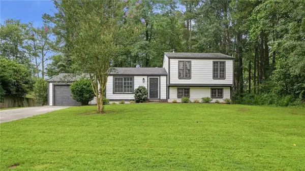 3569 Oak Knoll Drive, Marietta, GA 30068
