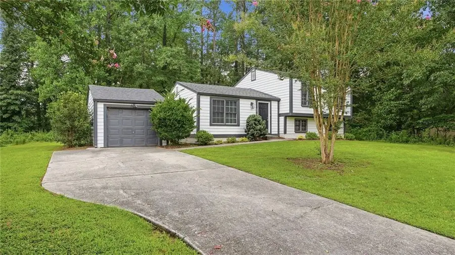 3569 Oak Knoll Drive, Marietta, GA 30068 - #3