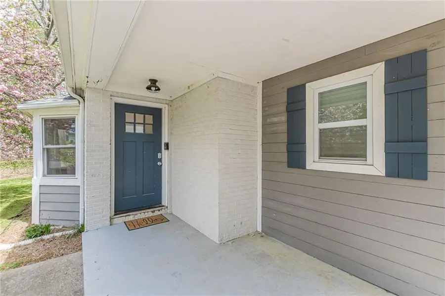 3182 Lake Avenue, Hapeville, GA 30354 - #2