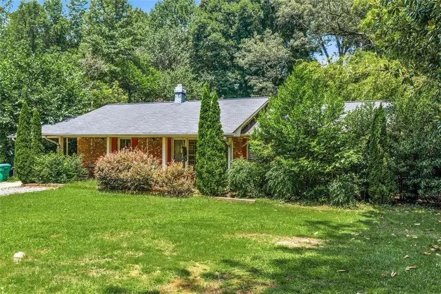 4482 Redwood Street, Doraville, GA 30360 - #3