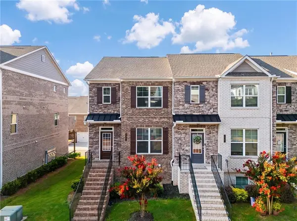 2695 La Rive Drive, Duluth, GA 30097