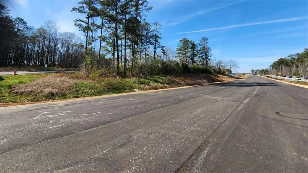 995 Old Dallas Highway, Douglasville, GA 30134 - #1