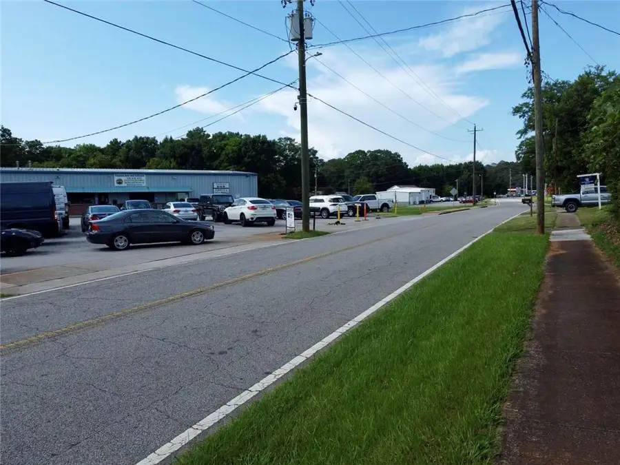 647 Clayton Street, Lawrenceville, GA 30046 - #3