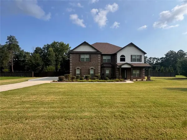 130 Ravens Landing, Fayetteville, GA 30215