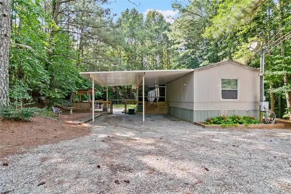 5002 Bee Tree Road Se, Acworth, GA 30102