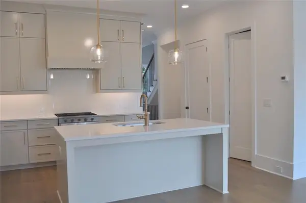 249 White Street Nw, Marietta, GA 30060