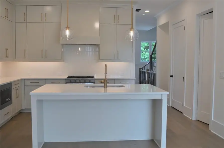 249 White Street Nw, Marietta, GA 30060 - #2