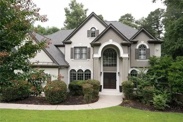 715 Fawn Ridge Court, Roswell, GA 30075