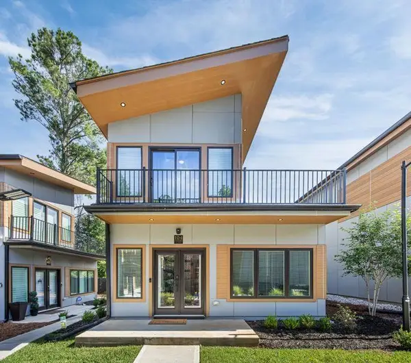 6305 Shannon Parkway #104, Union City, GA 30291