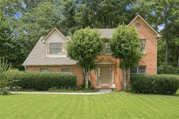 1915 Rockside Lane, Snellville, GA 30078