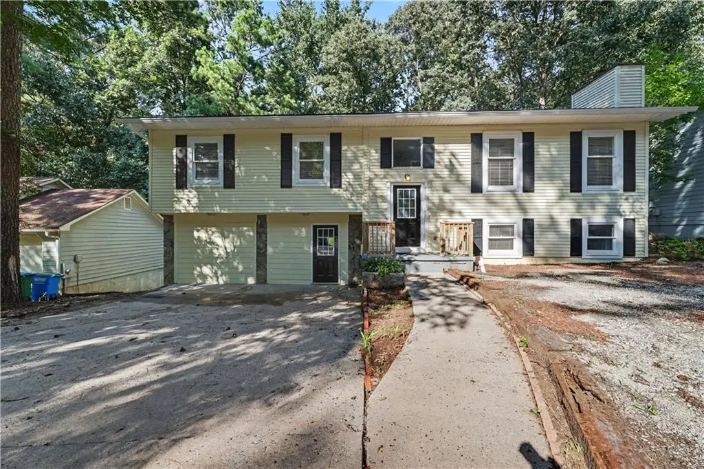3909 Valley Brook Road, Snellville, GA 30039 - #1
