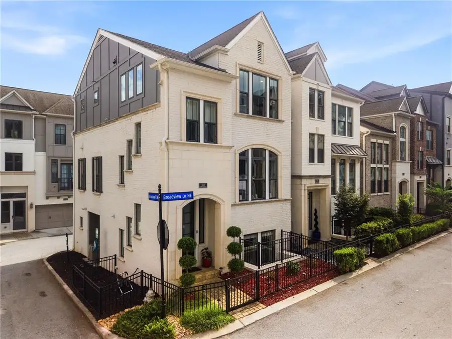 504 Broadview Place Ne, Atlanta, GA 30324 - #2