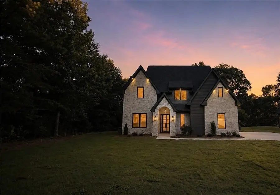 6220 Blackjack Road, Flowery Branch, GA 30542 - #2