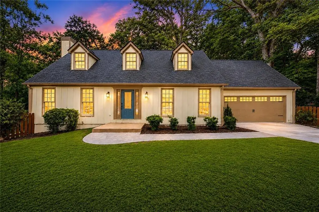 1476 W Lake Drive, Gainesville, GA 30501 - #1