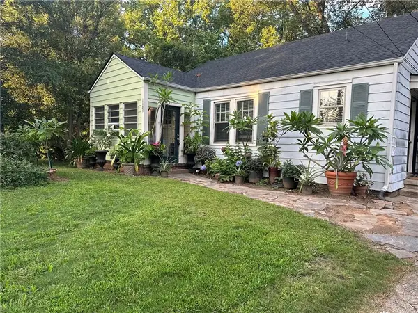 1185 Mecaslin Street Nw, Atlanta, GA 30318