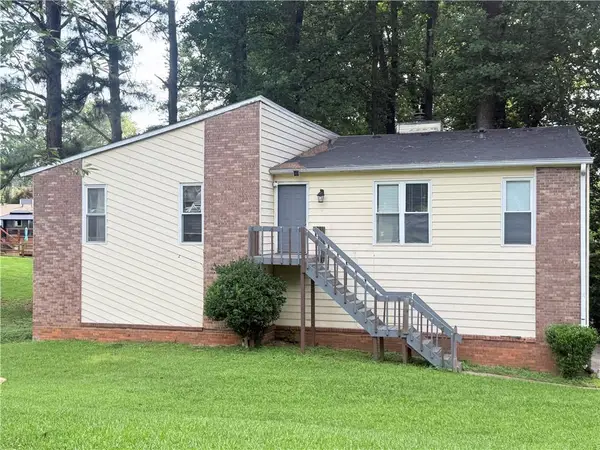 976 Bernice Court, Lawrenceville, GA 30045