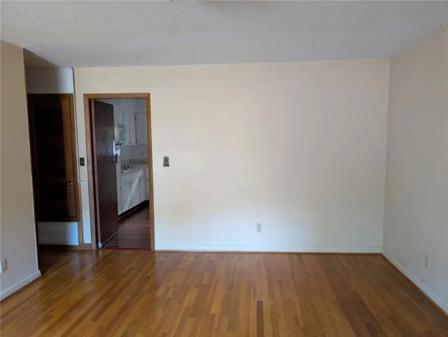 109 7th Street Street, Carrollton, GA 30117 - #3