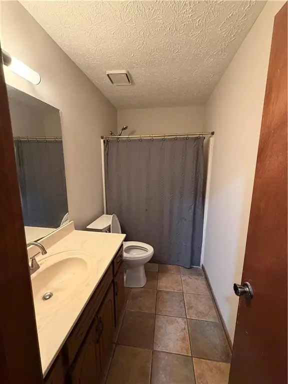 1094 Crystal Lake Road, Atlanta, GA 30349 - #3
