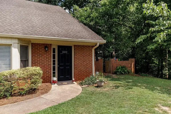 220 Eaglewood Court, Athens, GA 30606
