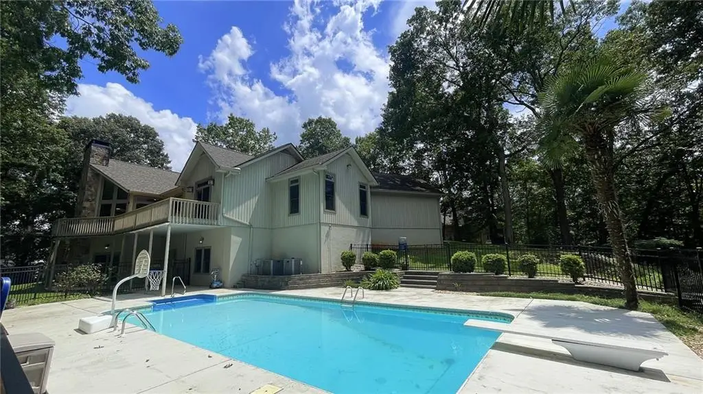 156 Thundering Waters Drive, Cornelia, GA 30531 - #1