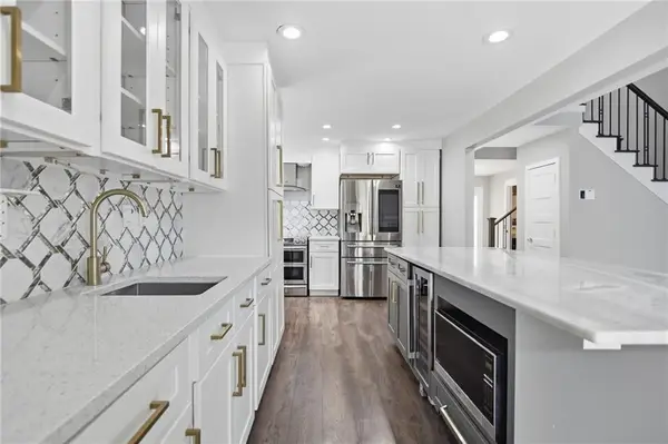 114 Woodhaven Way, Alpharetta, GA 30009