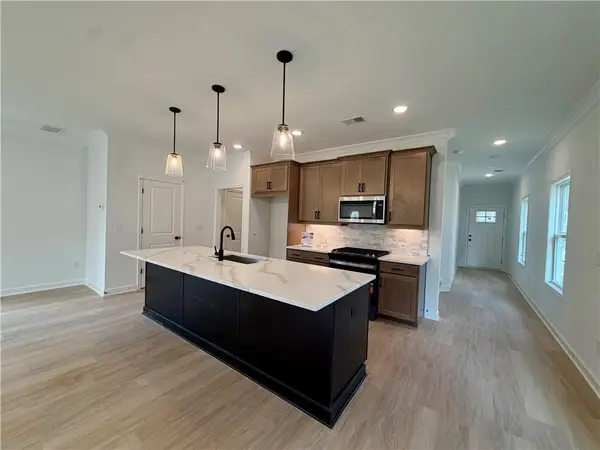 348 Marigold Lane, Woodstock, GA 30188