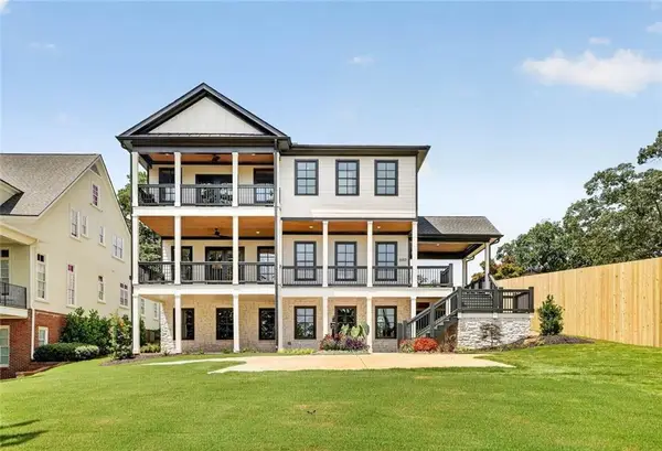 2153 Cooper Lake Road Se, Smyrna, GA 30080