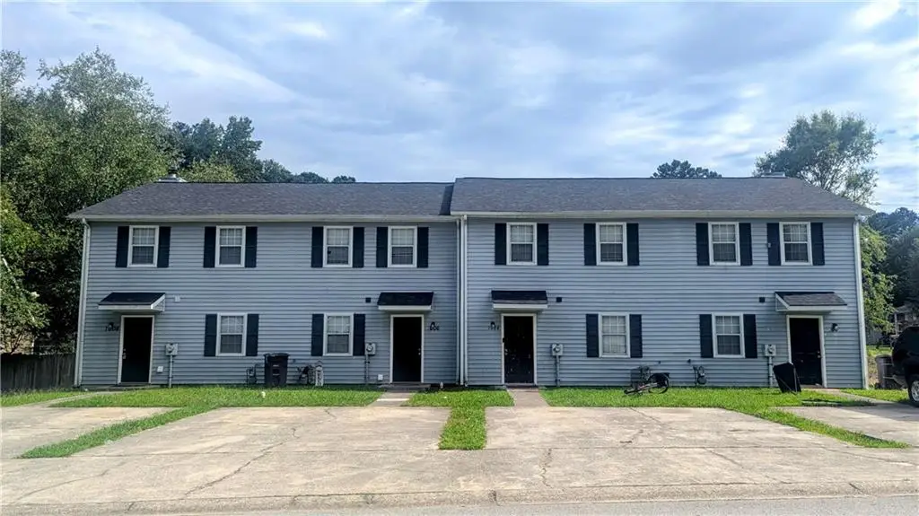 3681 Hopkins Crossing Sw, Powder Springs, GA 30127 - #1