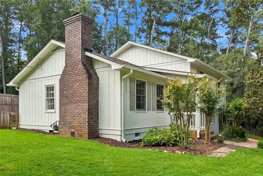5075 Woodland Drive Nw, Kennesaw, GA 30152 - #3