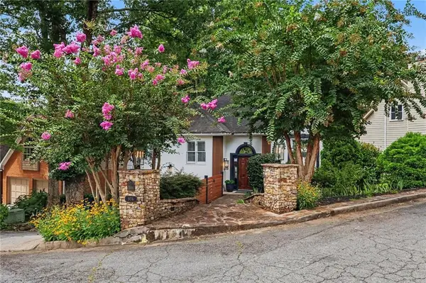906 Heritage Place, Decatur, GA 30033