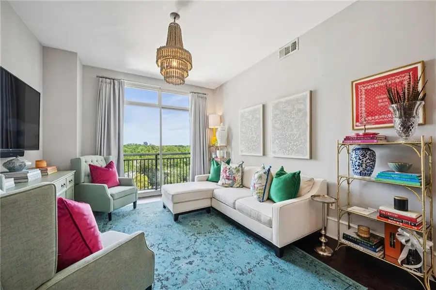 2626 Peachtree Road Nw #1104, Atlanta, GA 30305 - #2