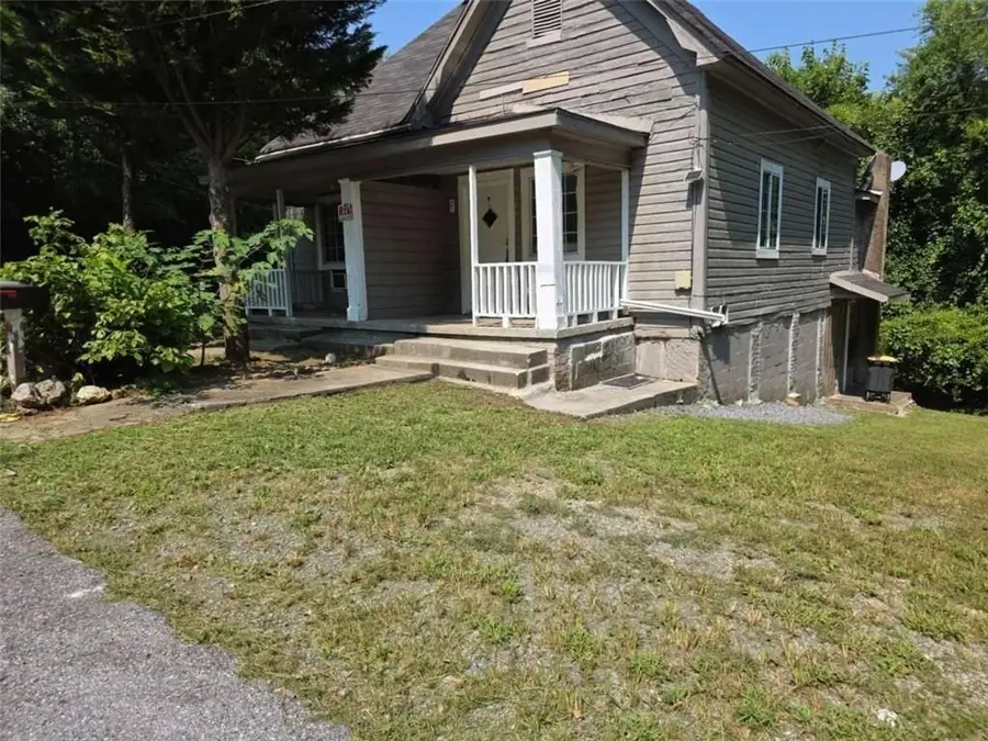 215 NE Smith Street Ne, Rome, GA 30161 - #2