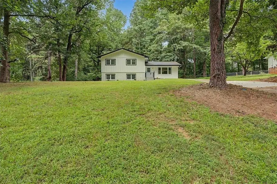 4914 Howard Drive, Powder Springs, GA 30127 - #2