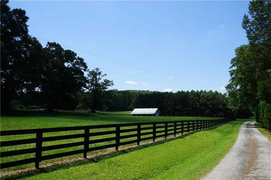 744 Welcome To Sargent Road, Newnan, GA 30263 - #2