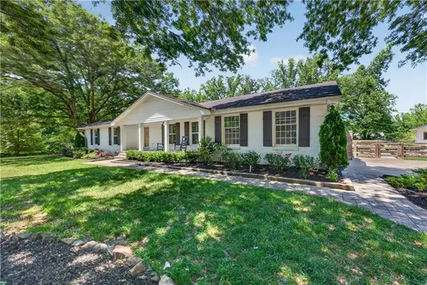 511 Bart Manous Road, Canton, GA 30115