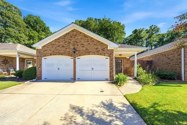 150 Countryside Court, Woodstock, GA 30189