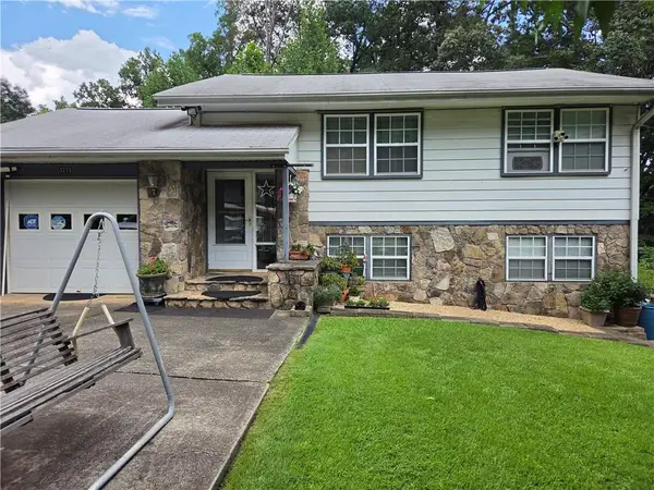 3273 Pin Oak Circle, Atlanta, GA 30340