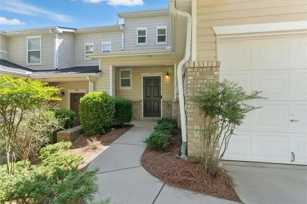 302 Oak Leaf Place, Acworth, GA 30102