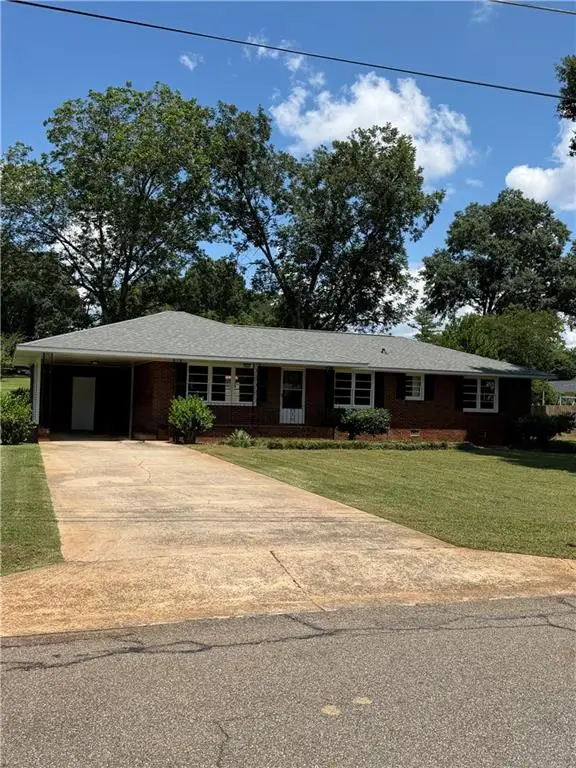 41 Larkwood Circle, Cartersville, GA 30120