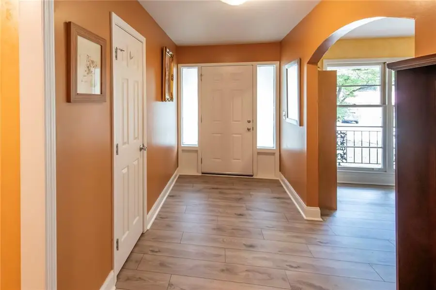 211 Bennett Circle, Carrollton, GA 30117 - #3