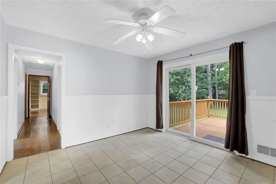 1563 Rockbridge Road, Stone Mountain, GA 30087 - #3