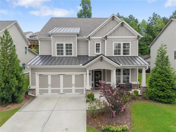 7066 Tree House Way, Flowery Branch, GA 30542