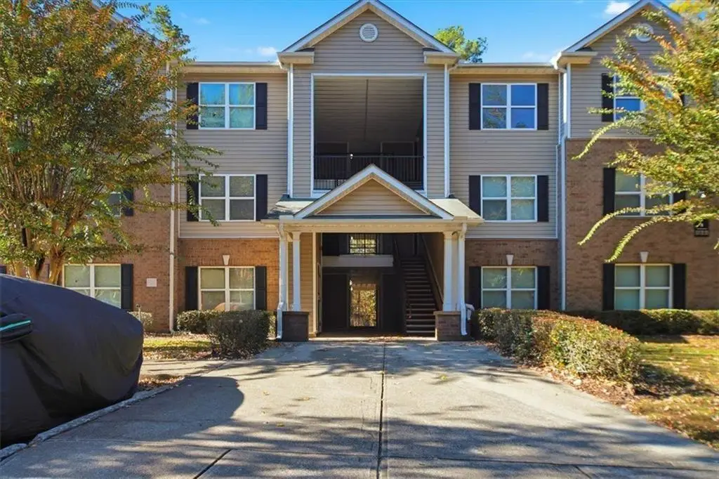 8201 Fairington Village Drive, Lithonia, GA 30038 - #1