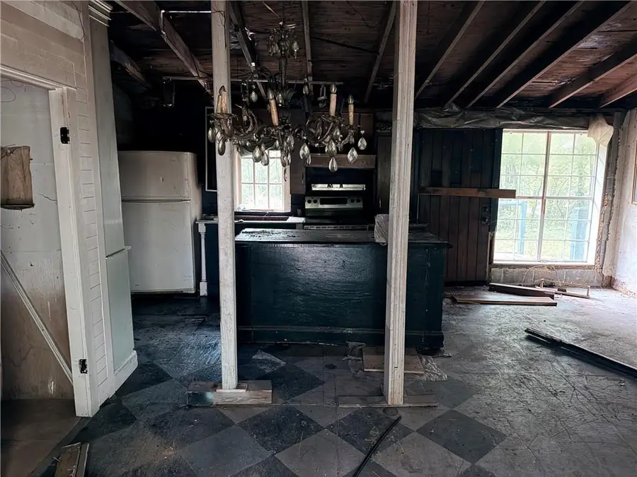 33 Tower Street, Kingston, GA 30145 - #3