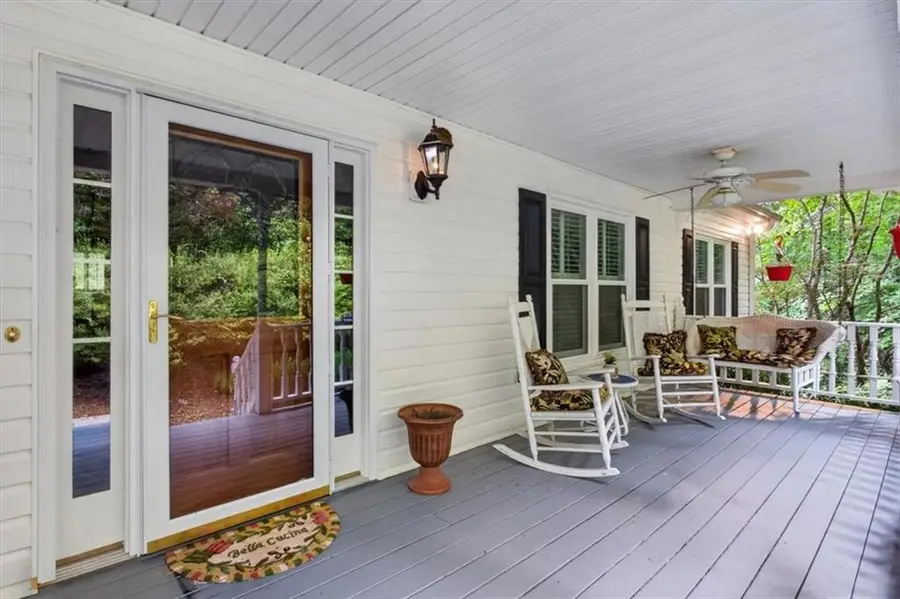 654 Oaklands Drive, Talking Rock, GA 30175 - #3