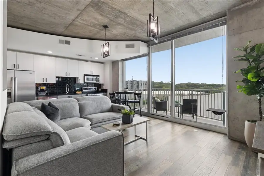 361 17th Street Nw #704, Atlanta, GA 30363 - #2